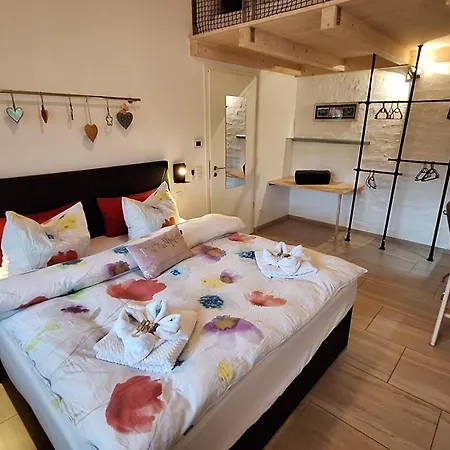 Holiday home Auszeit - Stilvoller Mit Parkplatz - Zentrumsnah *